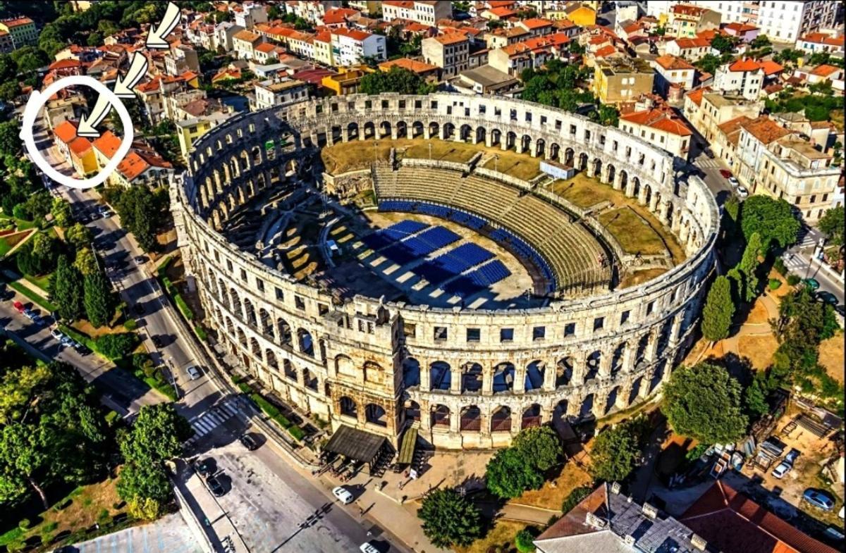 Hotel Soba Arena Pula Exterior foto